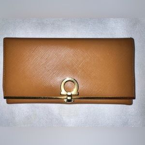 Salvatore Ferragamo Wallet 🤎